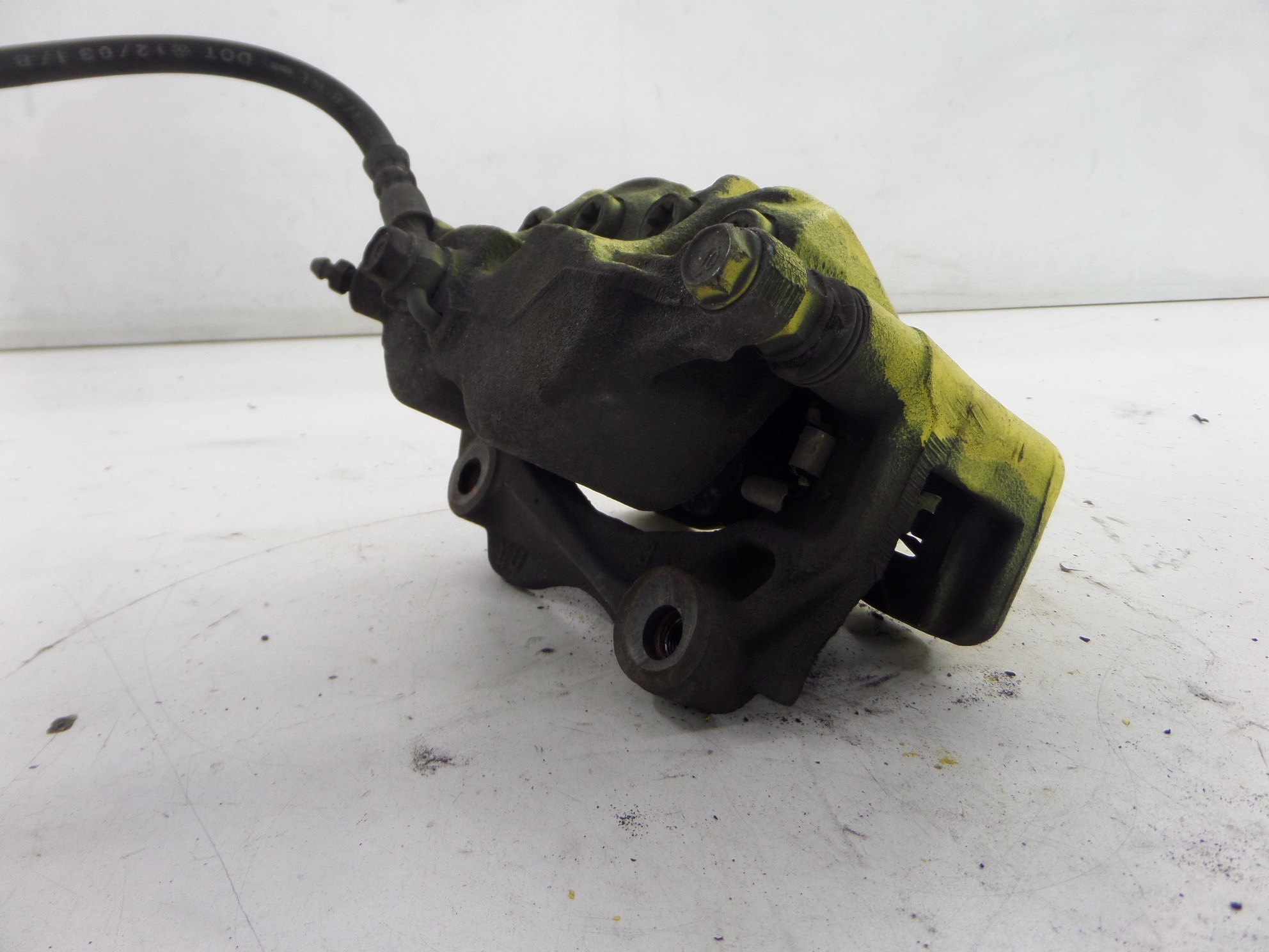 Lexus IS300 Right Front Dual Piston Brake Caliper XE10 01-05 OEM | eBay